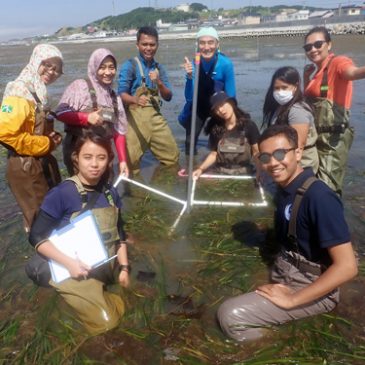 北海道大学において国際臨海実習の講師を担当しました！